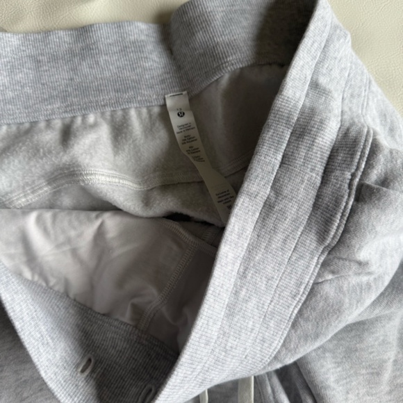 Lululemon Scuba Mid-Rise Oversized Jogger Regular US12/XL - Picture 8 of 12